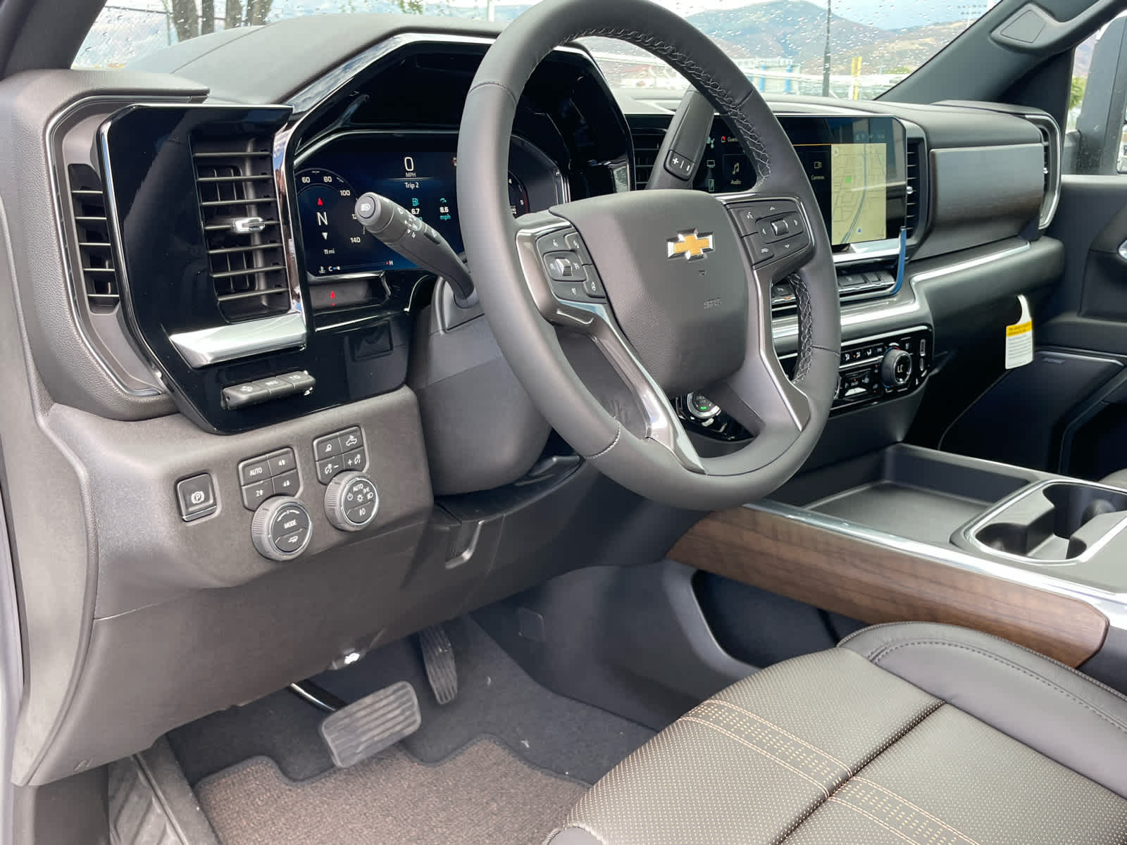 2026 Chevrolet Silverado 3500HD High Country photo 25