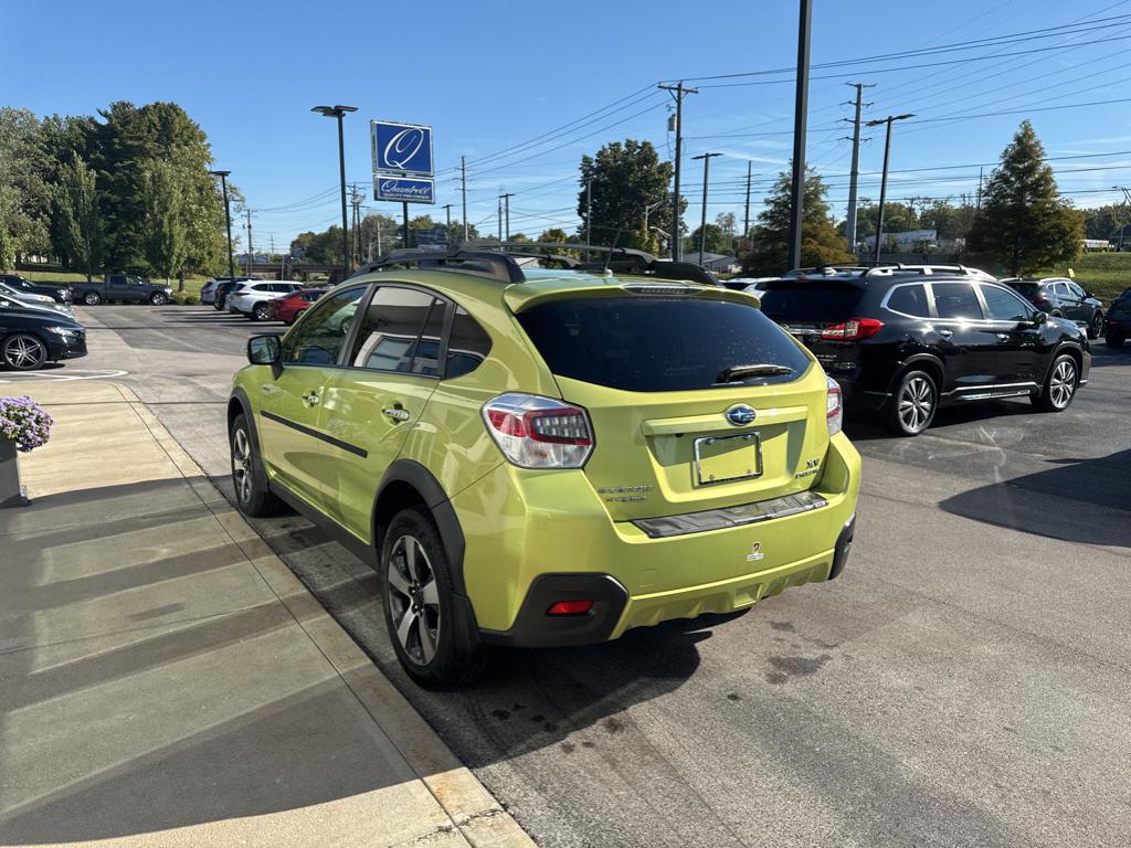 2014 Subaru Crosstrek Touring photo 4