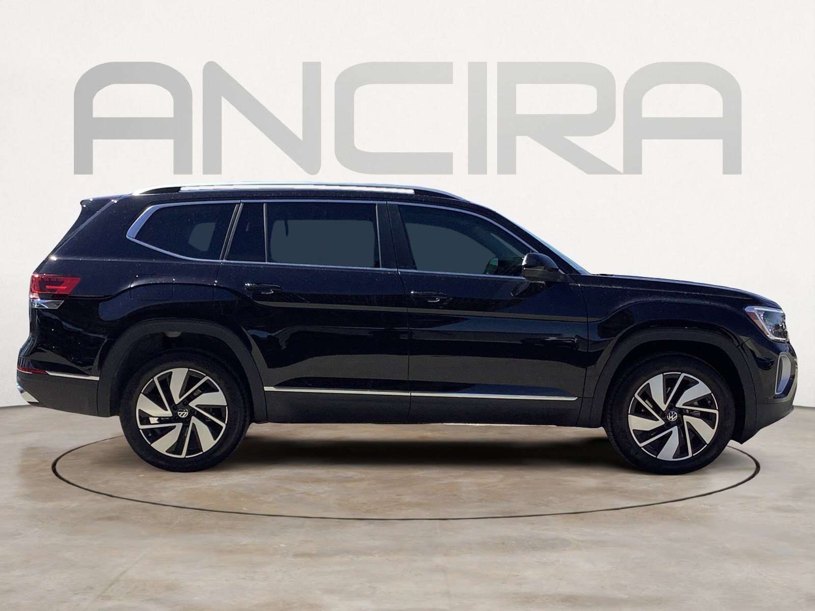 2025 Volkswagen Atlas SEL photo 6