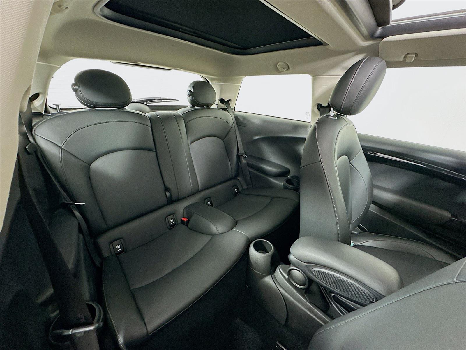 2019 Mini Cooper 2 Door Hardtop photo 26
