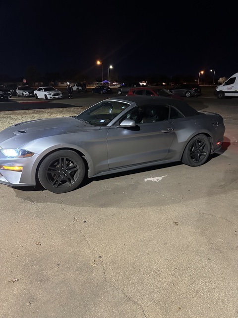 2022 Ford Mustang EcoBoost Premium's photo