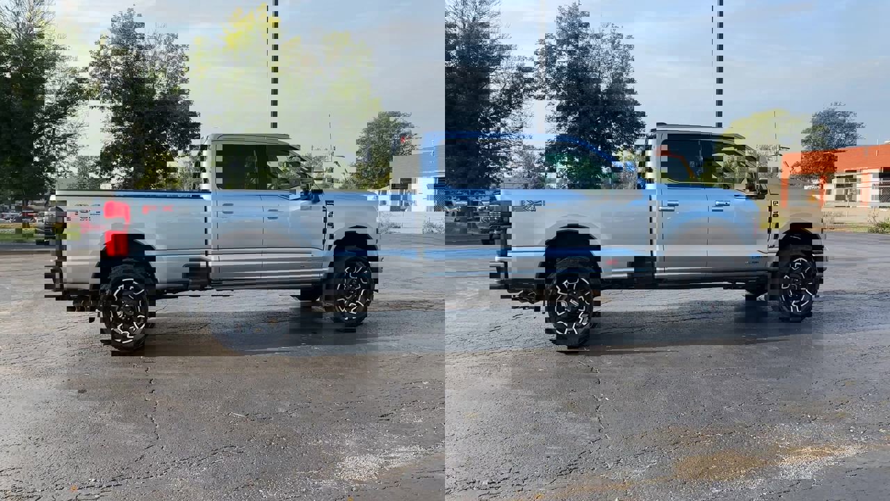 2024 Ford F-350 XL photo 9