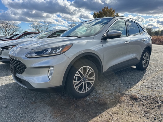 2022 Ford Escape SEL's photo