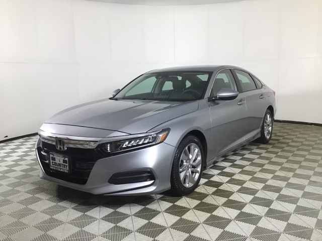 2019 Honda Accord LX photo 3
