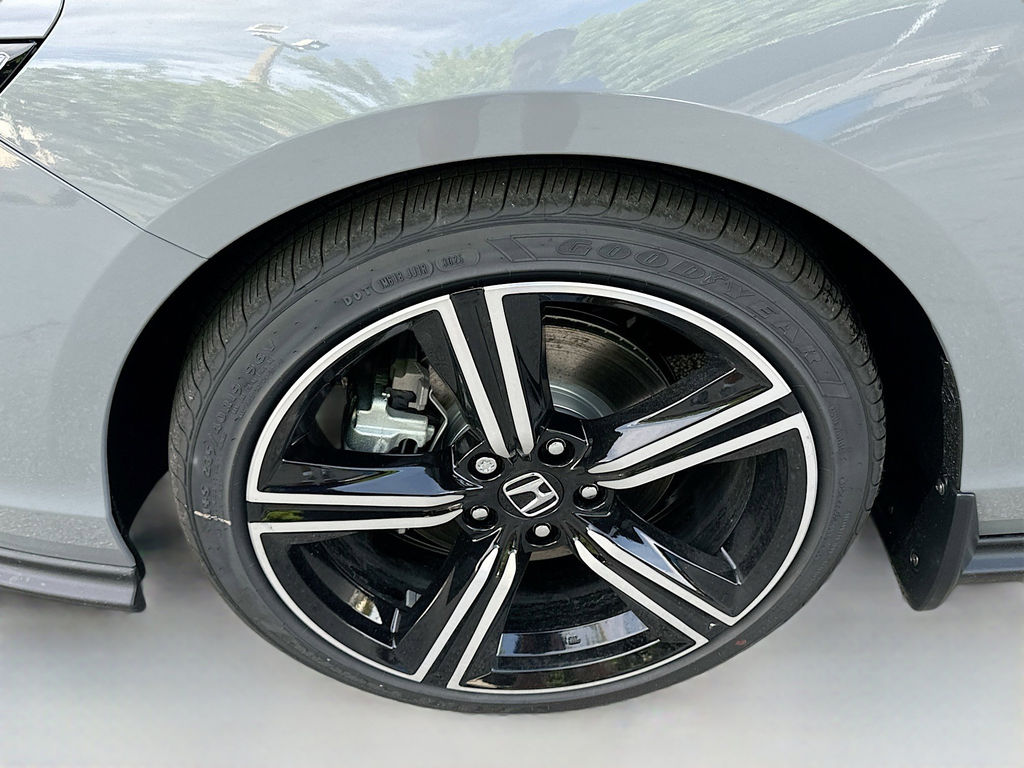 2025 Honda Accord Hybrid Sport photo 25
