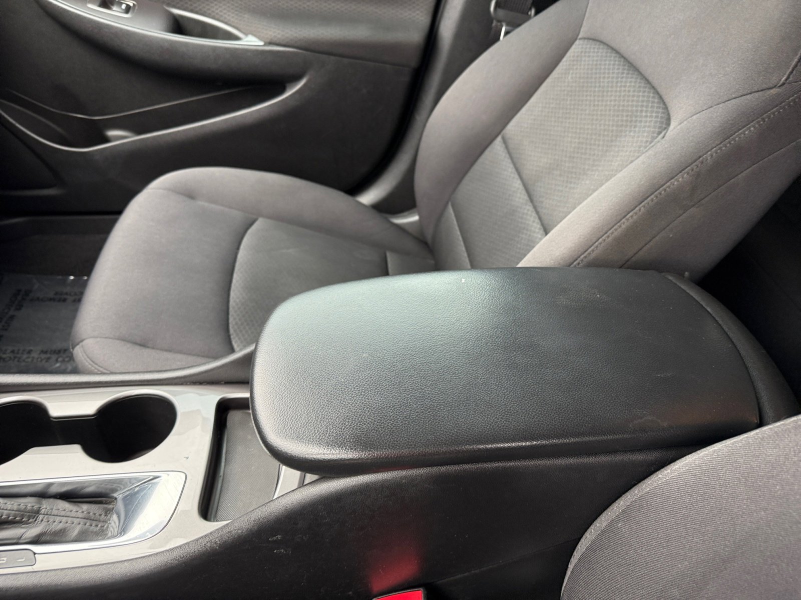 2017 Chevrolet Malibu LS photo 14