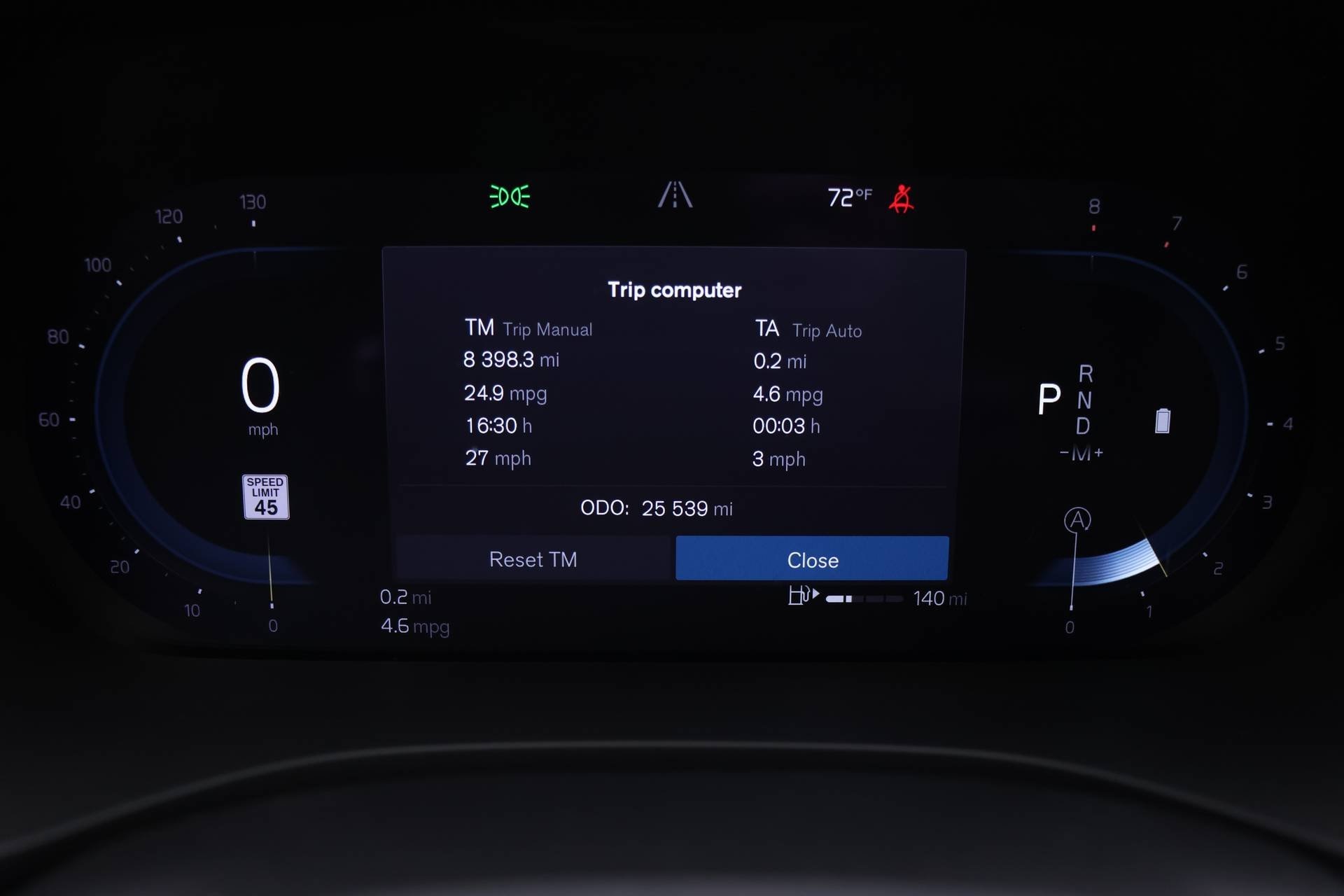 2022 Volvo XC60 B5 Inscription photo 23