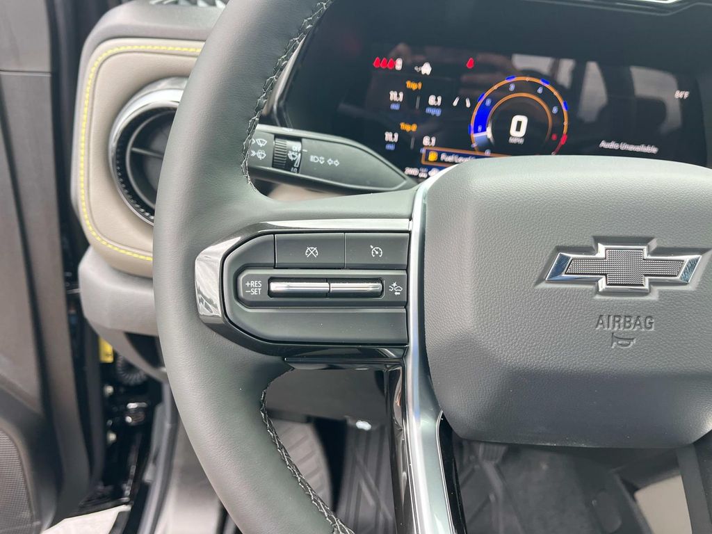 2025 Chevrolet Colorado ZR2 photo 17