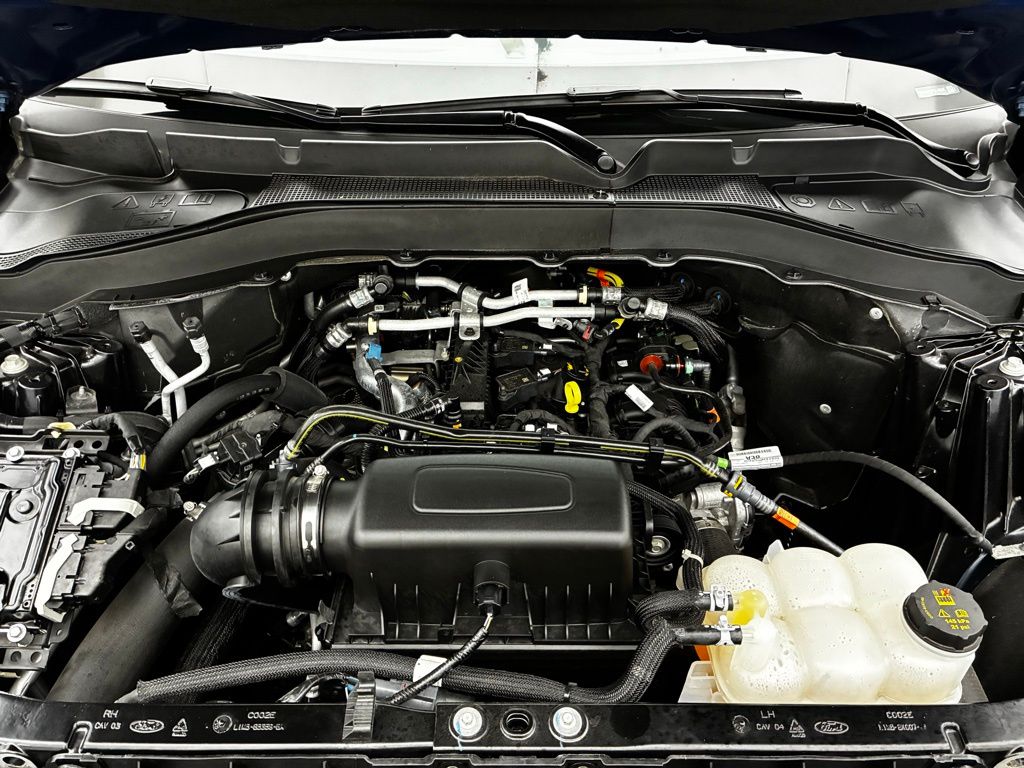 2023 Ford Explorer XLT photo 36