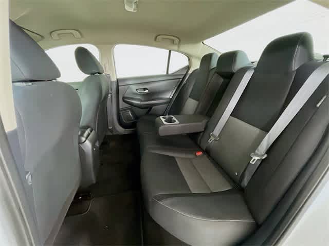 2021 Nissan Sentra SV photo 21