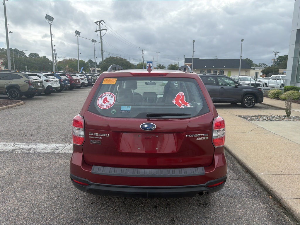 2016 Subaru Forester 2.5i photo 5