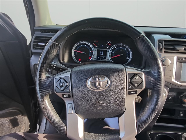 2014 Toyota 4Runner SR5 photo 18