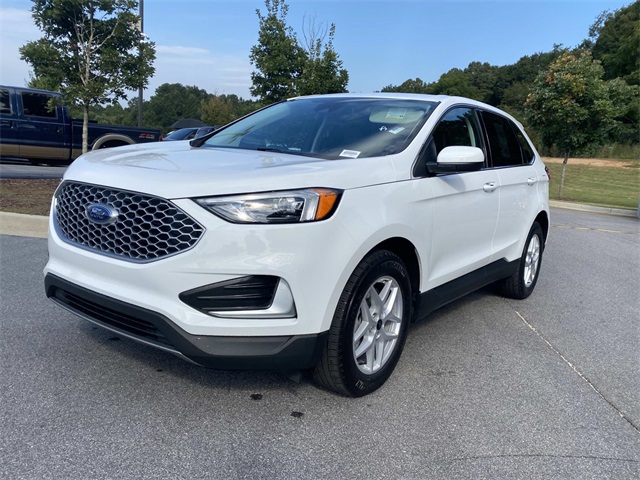 2024 Ford Edge SEL photo 10