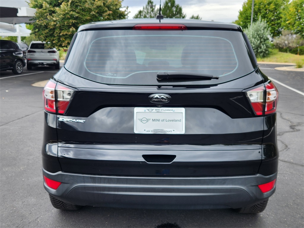 2018 Ford Escape S photo 12
