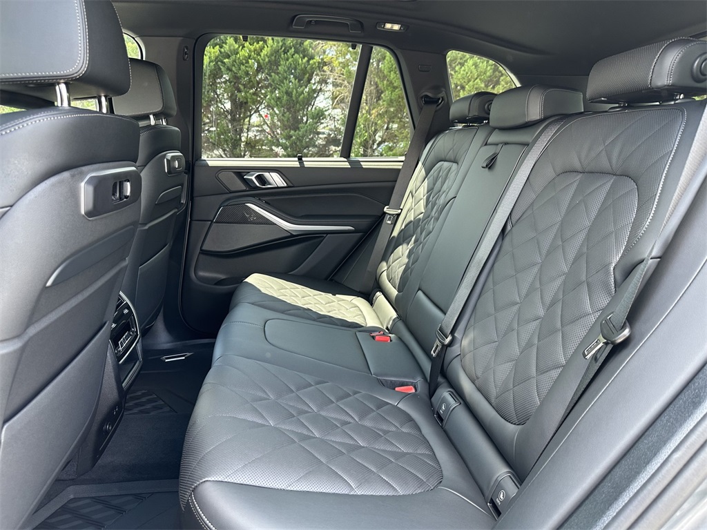 2026 Bmw X5 M60i photo 17