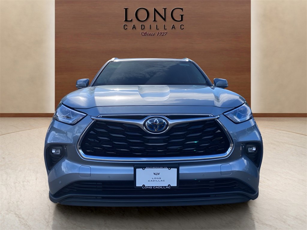 2021 Toyota Highlander Hybrid Limited photo 8