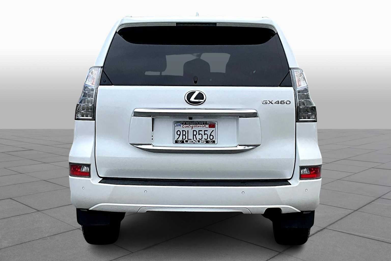 2022 Lexus GX 460 Premium photo 4