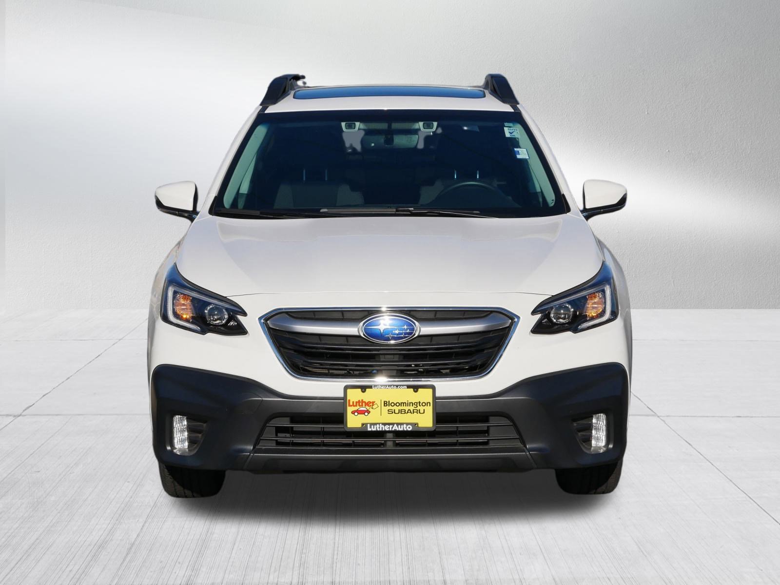 2021 Subaru Outback Premium photo 2