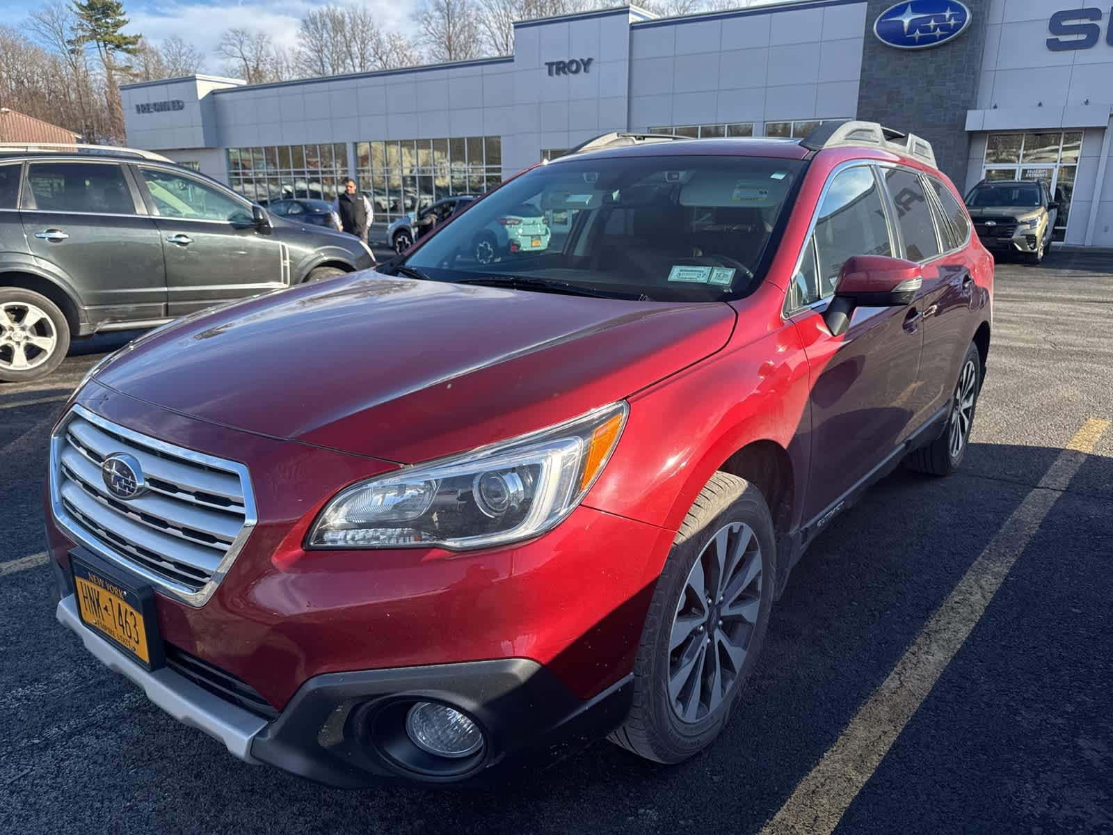 2017 Subaru Outback Limited's photo