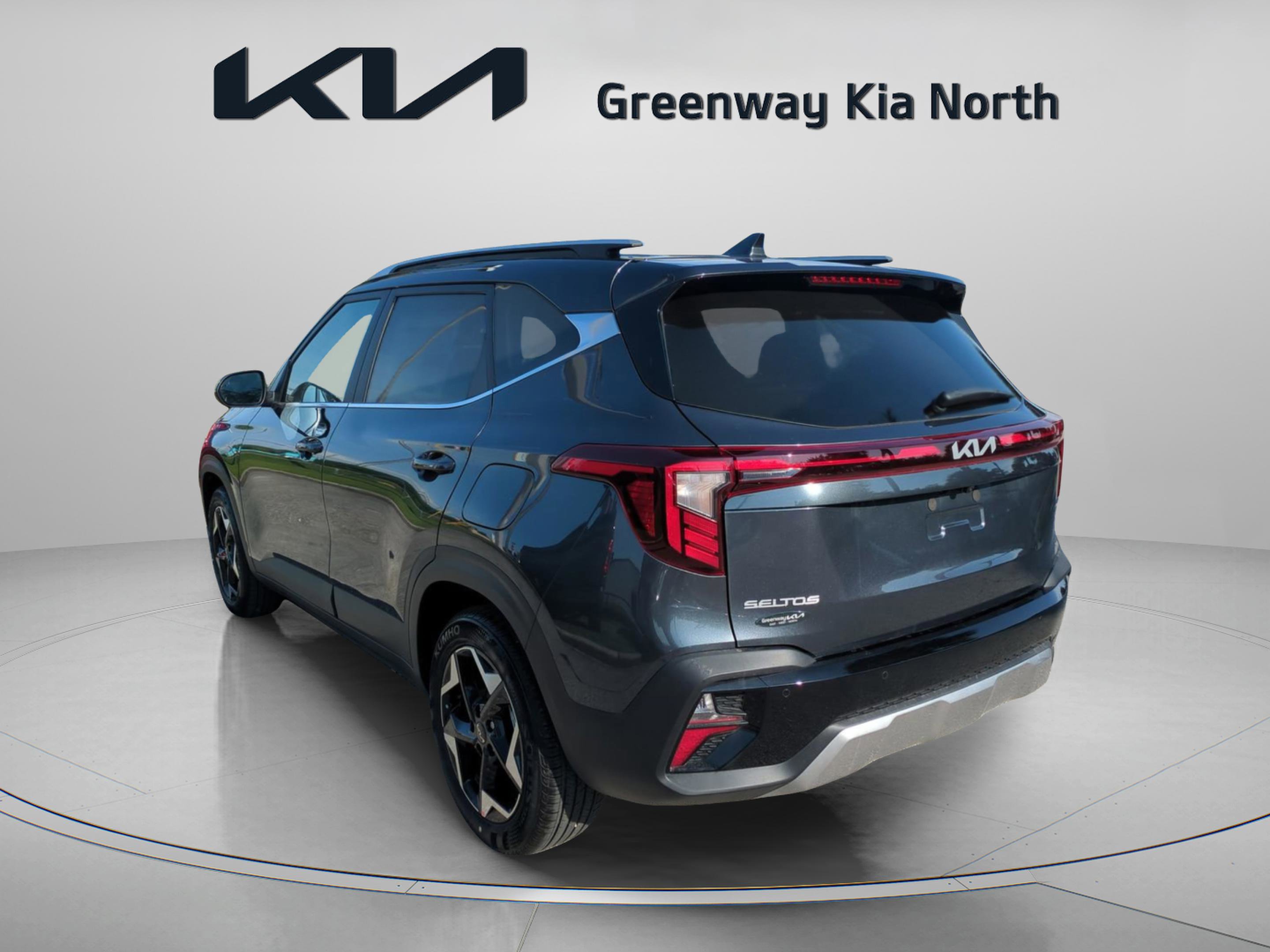 2026 Kia Seltos EX photo 4