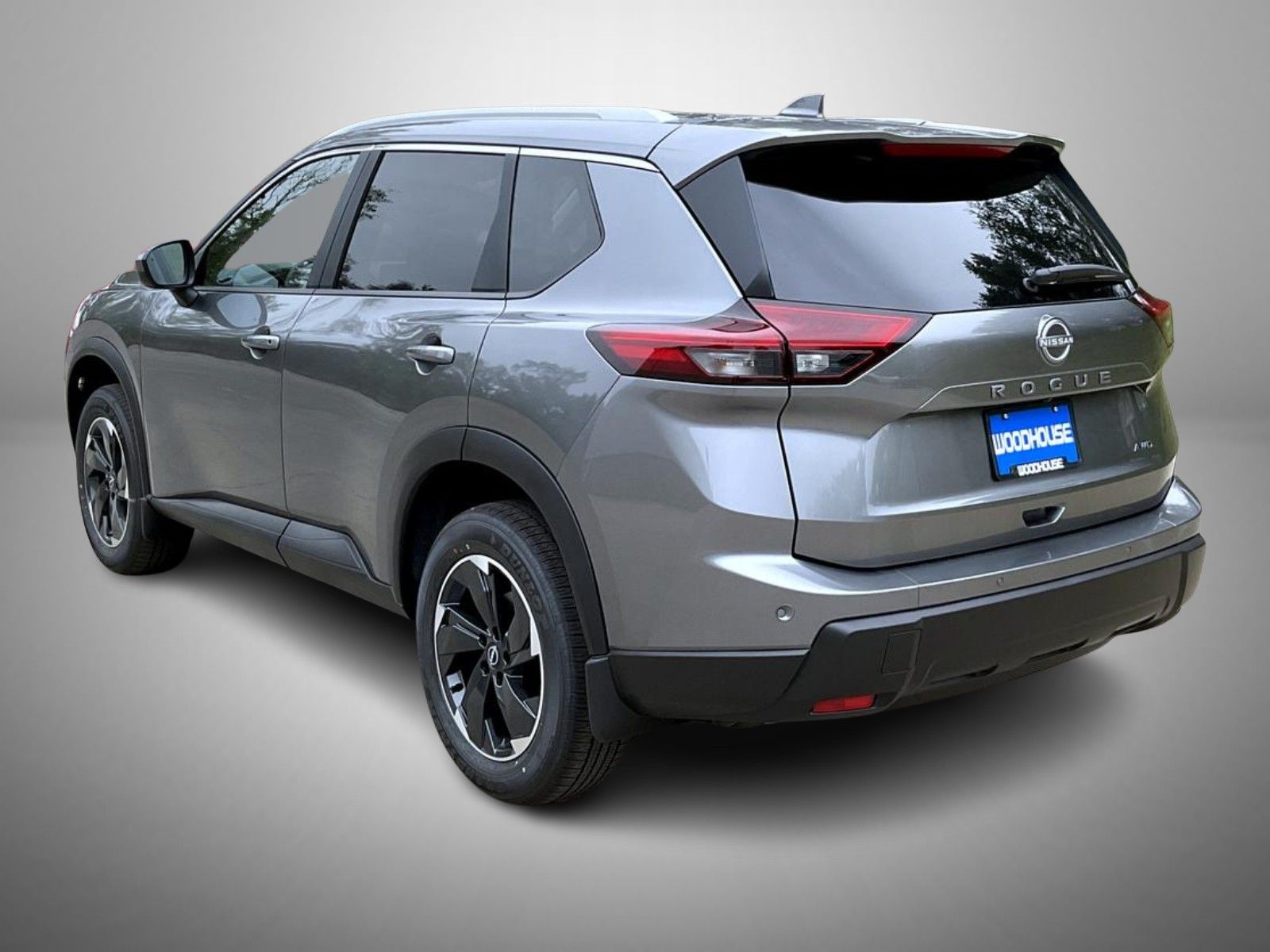 2026 Nissan Rogue SV photo 2