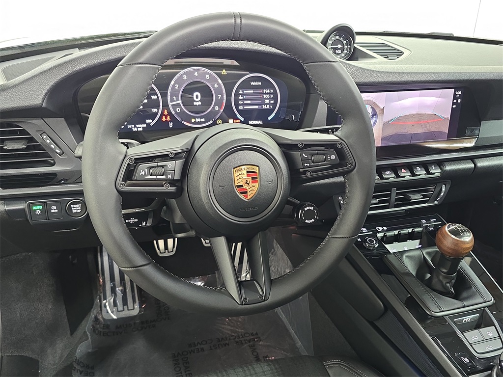 2026 Porsche 911 T photo 4