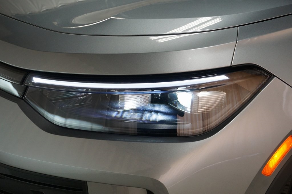 2025 Volkswagen Tiguan SE photo 31