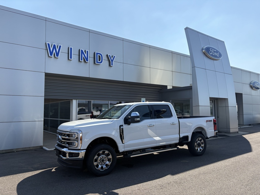 2026 Ford F-350 Super Duty Lariat's photo