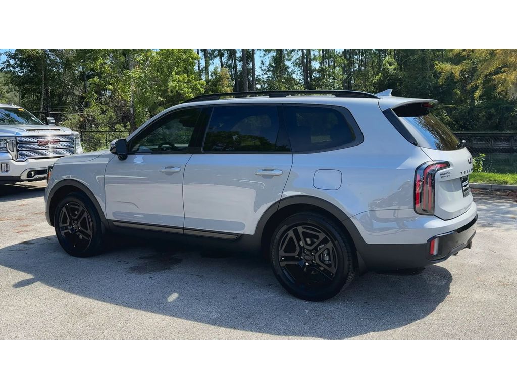 2025 Kia Telluride SX Prestige X-Line photo 2
