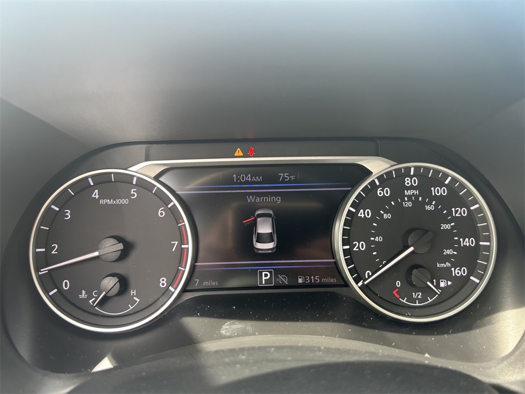 2025 Nissan Sentra SR Midnight Edition photo 15
