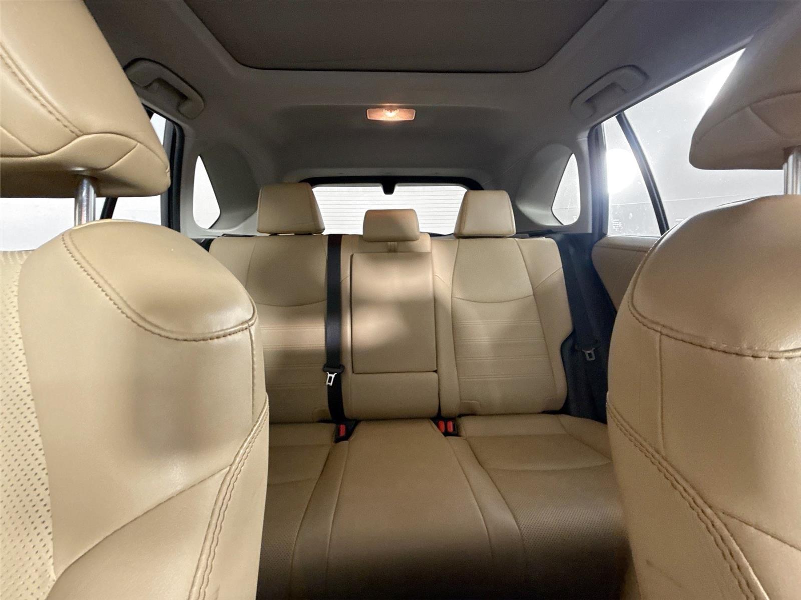 2021 Toyota RAV4 Limited photo 3