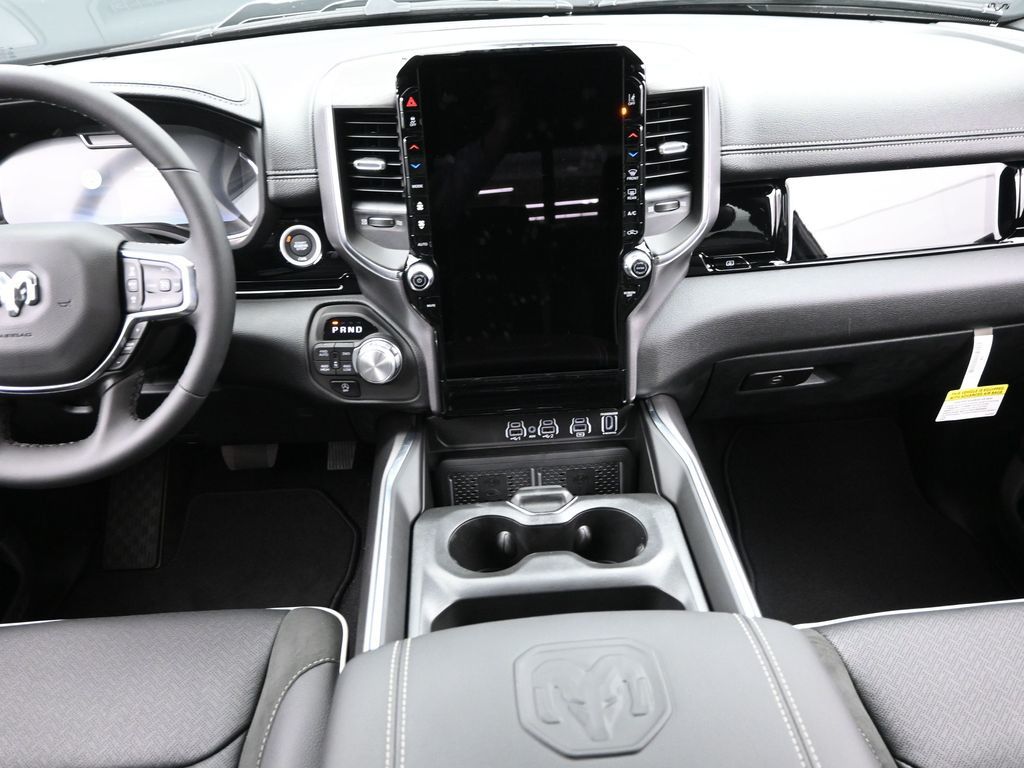 2026 Ram 1500 Laramie photo 9