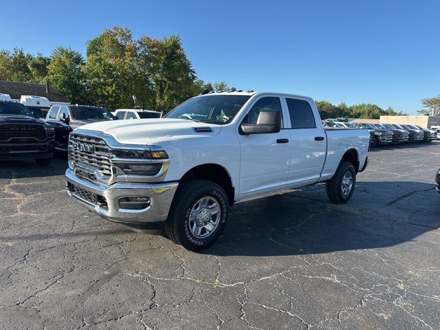 2025 Ram 2500 Tradesman photo 4