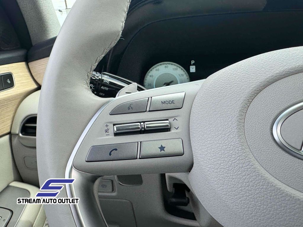 2025 Hyundai Palisade Limited photo 21