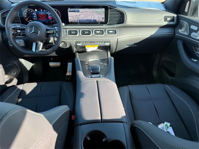2026 Mercedes Benz GLS 450 4MATIC photo 6