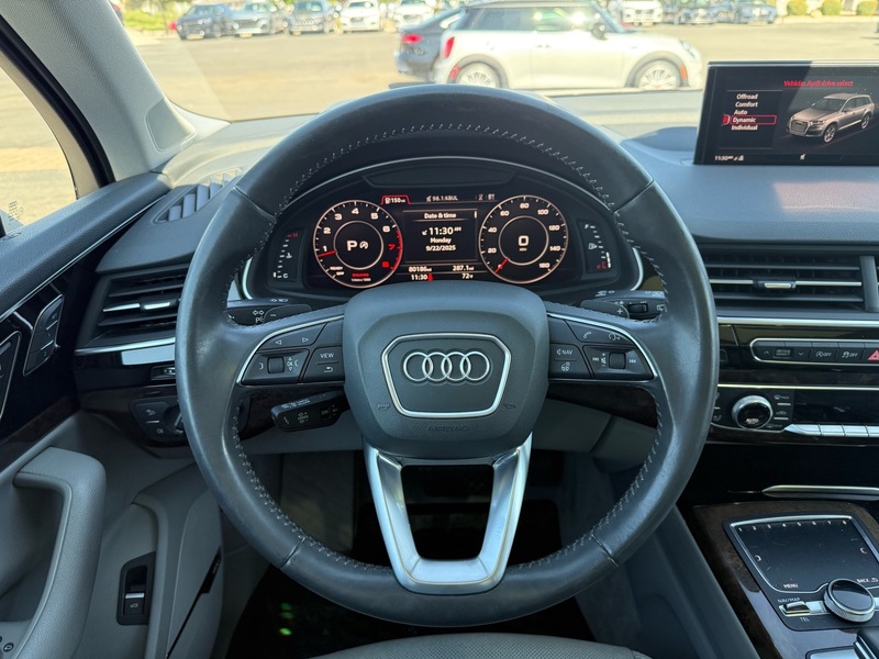 2018 Audi Q7 3.0T Prestige photo 9