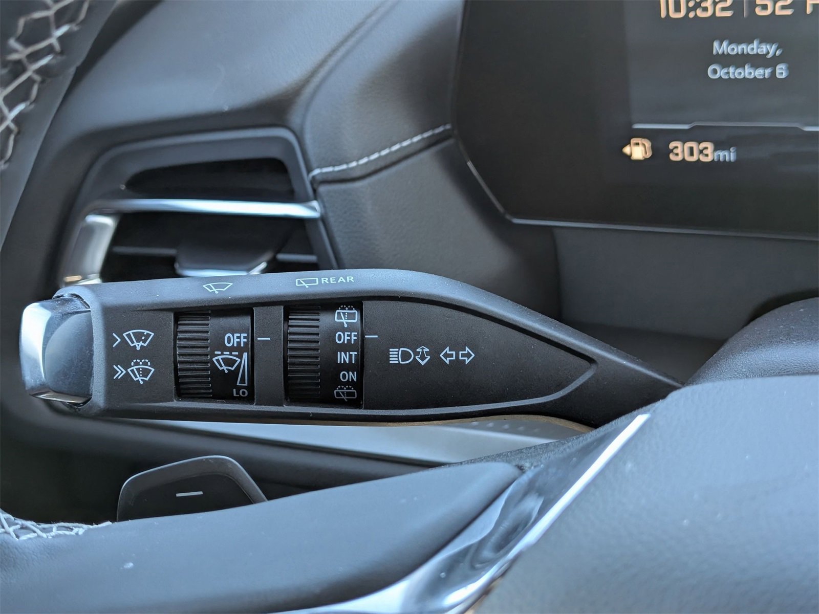 2025 Chevrolet Traverse photo 25