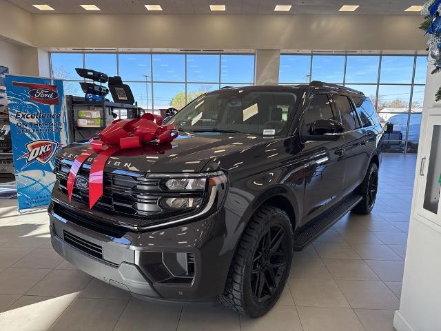 2025 Ford Expedition Active's photo