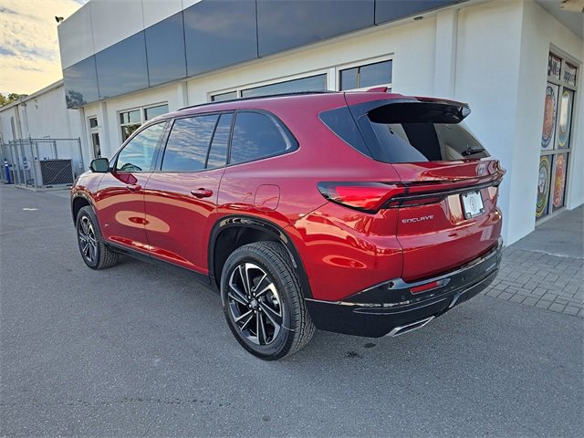 2025 Buick Enclave Sport Touring photo 3