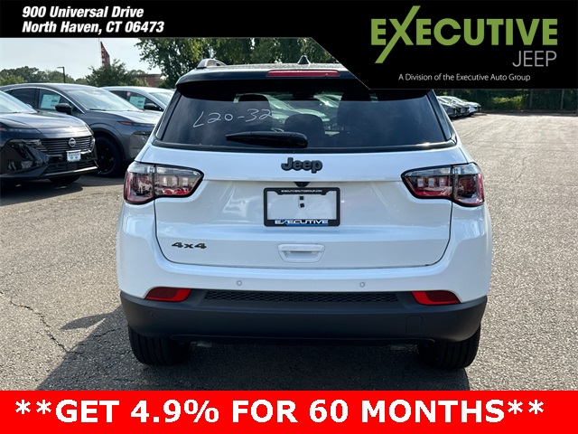 2025 Jeep Compass Limited photo 3