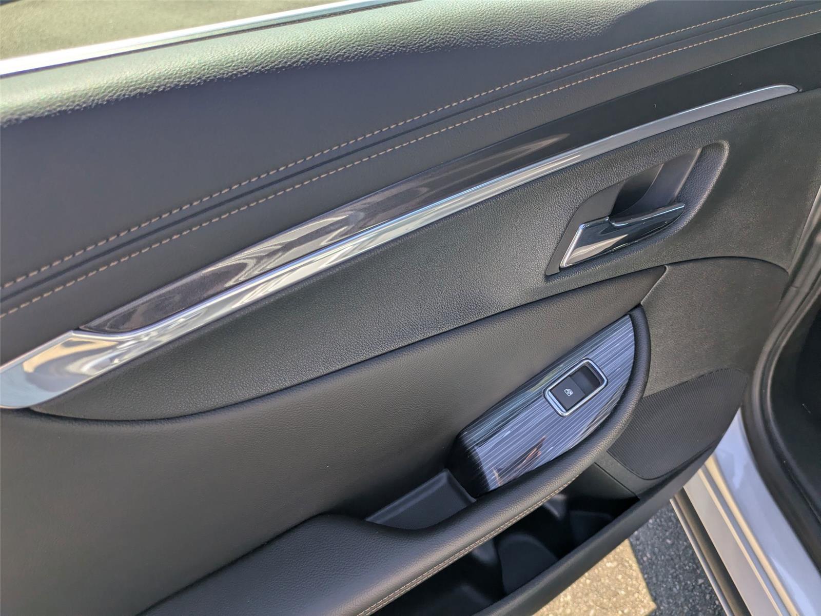 2017 Chevrolet Impala 1LT photo 22