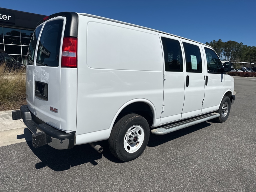 2023 Gmc Savana Cargo 2500 photo 6