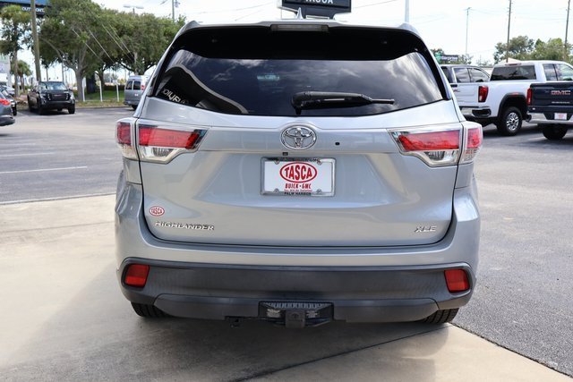 2015 Toyota Highlander XLE photo 4