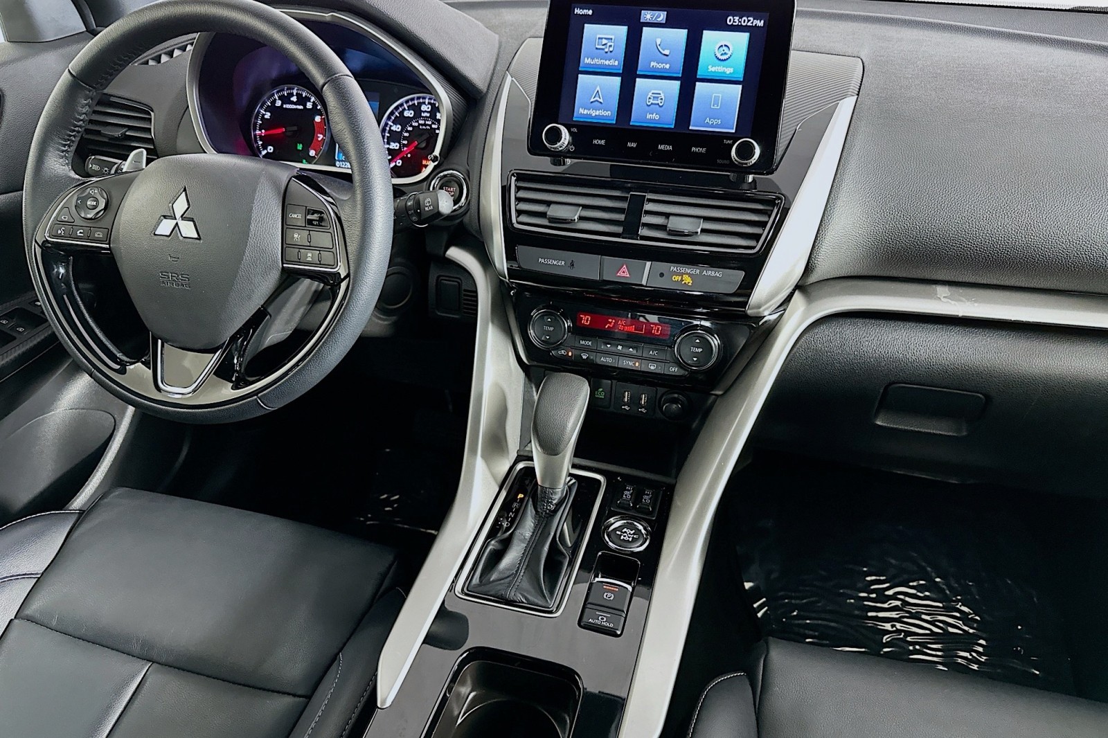 2025 Mitsubishi Eclipse Cross SEL photo 4