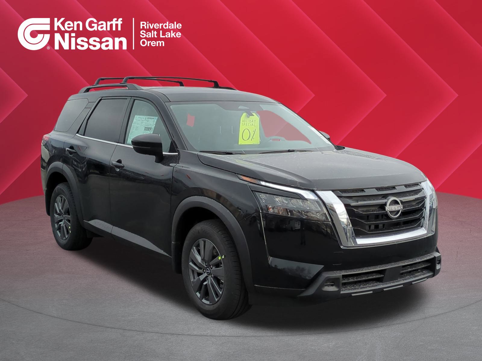 2025 Nissan Pathfinder SV's photo