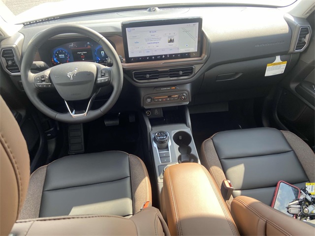 2025 Ford Bronco Sport Outer Banks photo 9