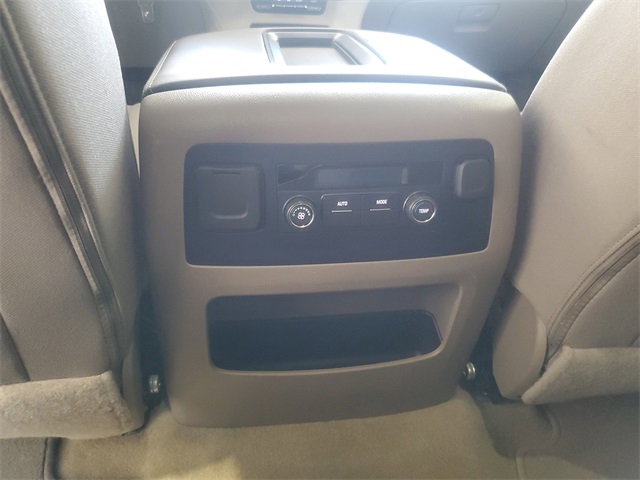 2018 Chevrolet Tahoe LS photo 21