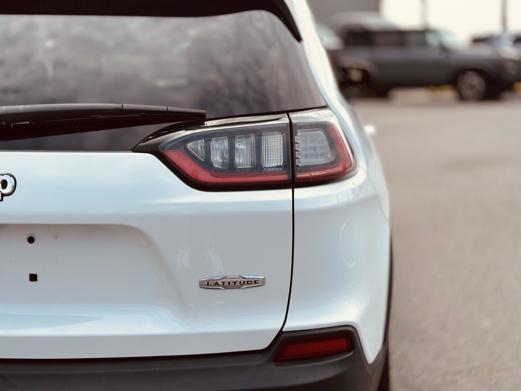 2020 Jeep Cherokee Latitude photo 8