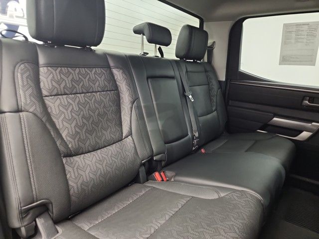 2022 Toyota Tundra SR5 CrewMax photo 25