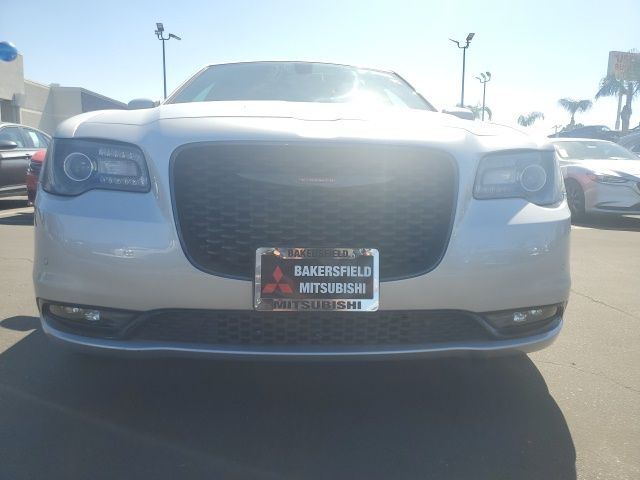 2021 Chrysler 300 S photo 10